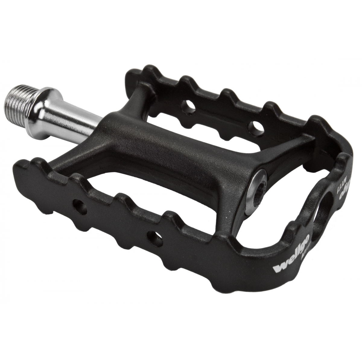 Wellgo-M111-Pedals-Flat-Platform-Pedals-Chromoly-Steel_PEDL1170_Bicycle-Pedals